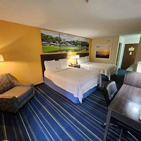 Days Inn By Wyndham Burlington East Haw River Dış mekan fotoğraf