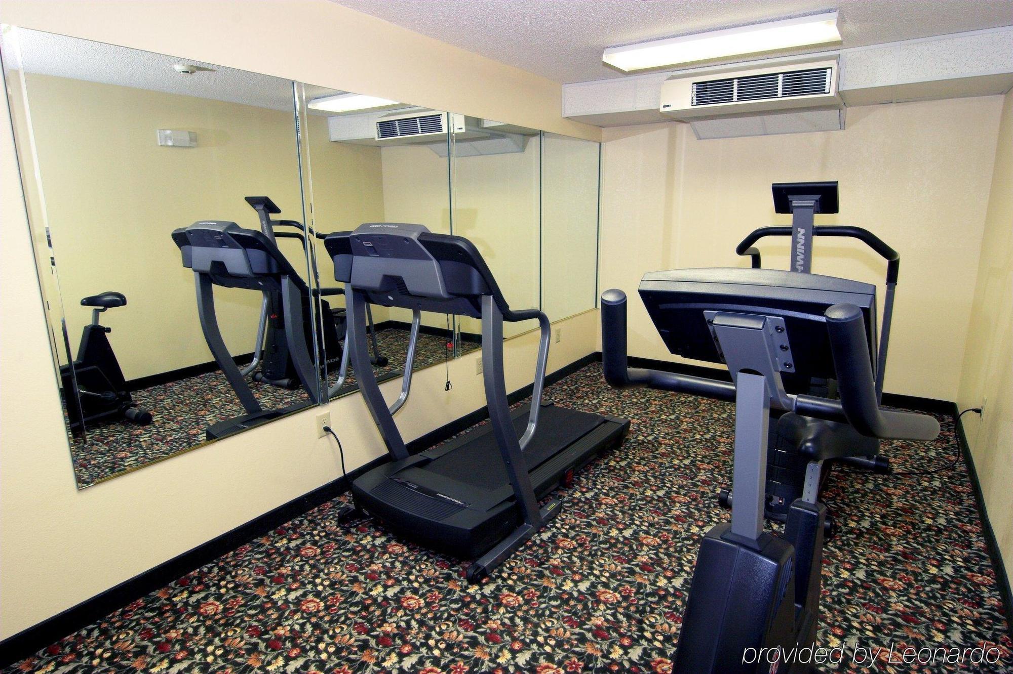 Days Inn By Wyndham Burlington East Haw River Konforlar fotoğraf