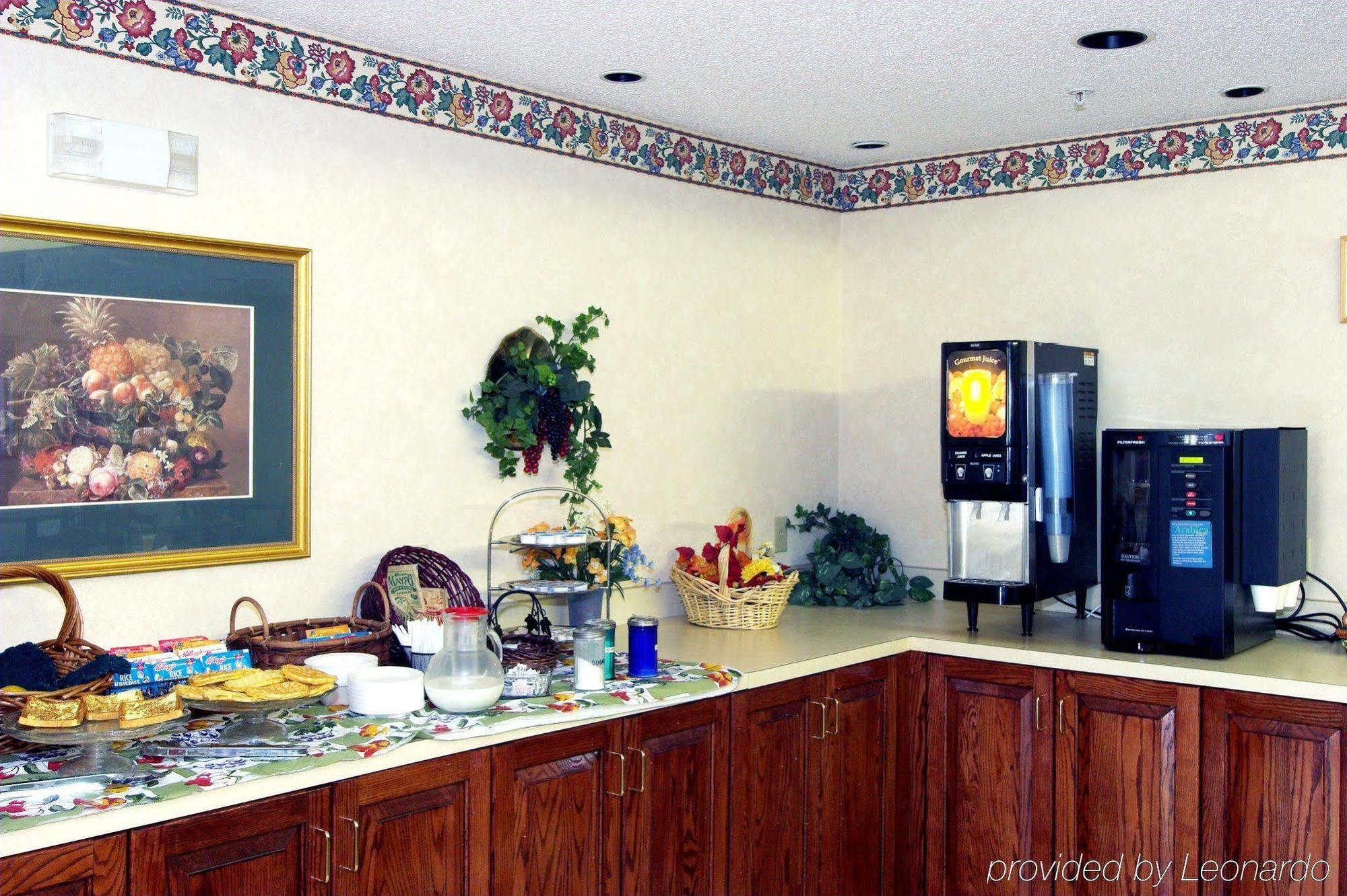 Days Inn By Wyndham Burlington East Haw River Restoran fotoğraf